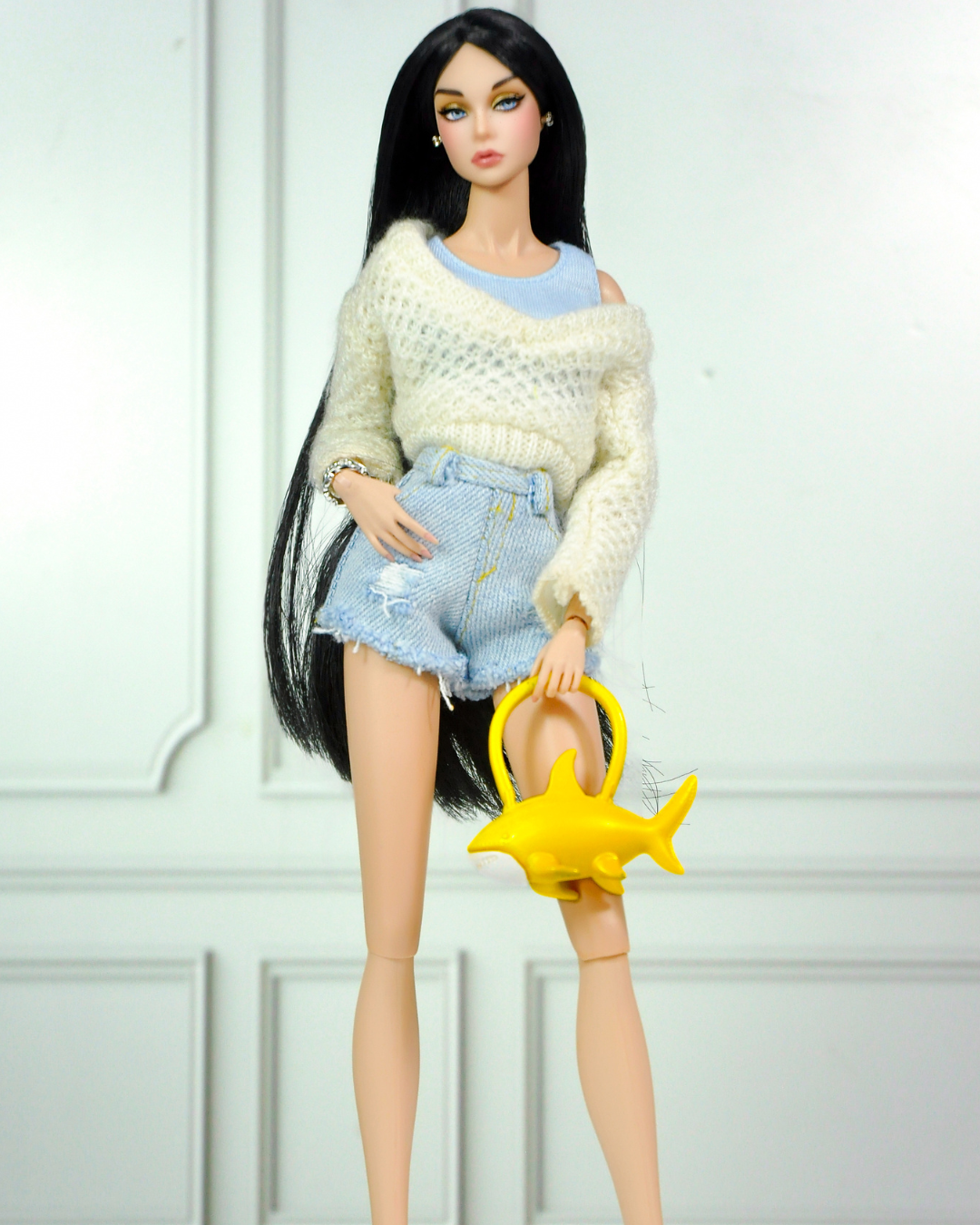 3D | Style No.43 | 1/6 Scale Shark Bag for Dolls – Mini Plastic Ocean Handbag Accessory for Barbie & Fashion Royalty